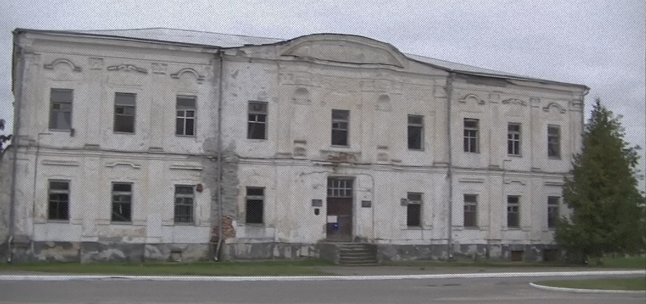 «Все девочки мечтают быть принцессами»: Россиянка приобрела дворец в Беларуси