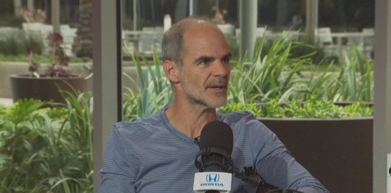 Кадр из ролика Michael Kelly on Re-Shooting the Final Season of 'House of Cards' | The Rich Eisen Show | 10/3/18 || The Rich Eisen Show